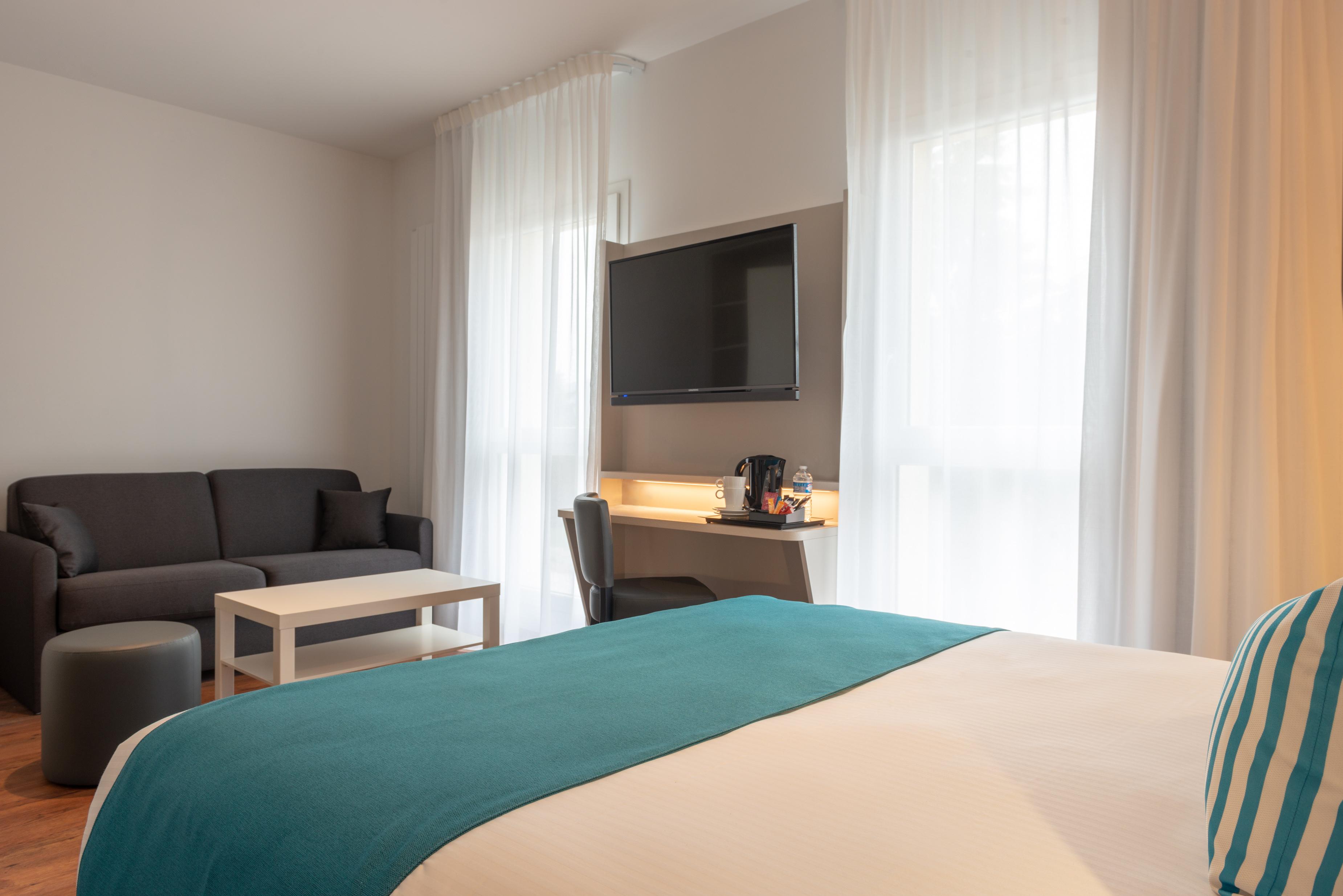 ดิ ออริจินัล ซิตี้ โฮเทล อากาดิน ปง-โตดแมร์ Hotel ปองต์-เอาเดแมร์ ภายนอก รูปภาพ